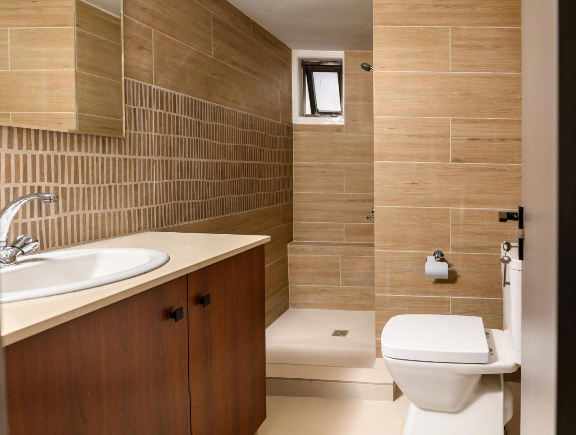 Ollies 3 Bedroom Apartment Larnaca Dış mekan fotoğraf