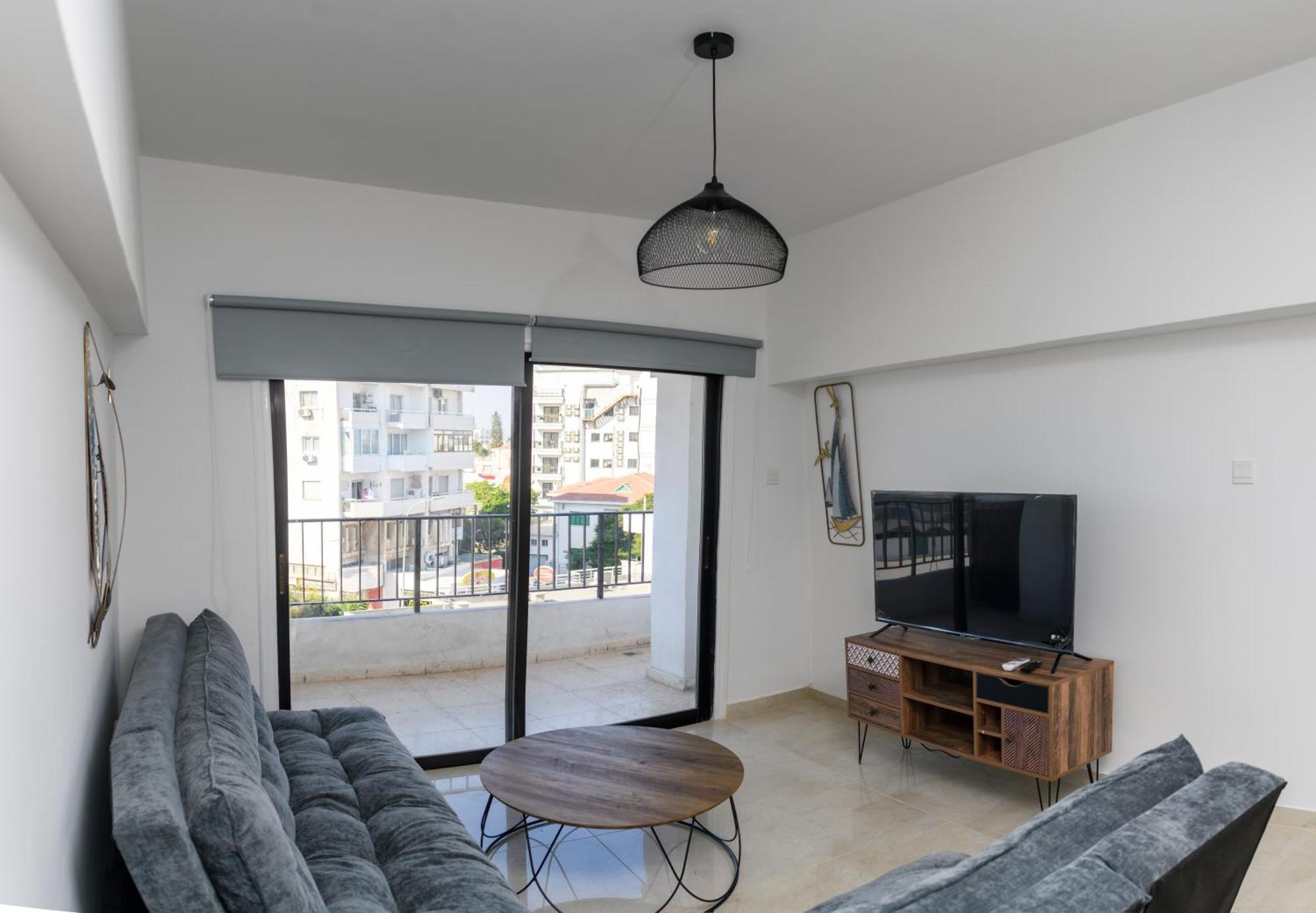 Ollies 3 Bedroom Apartment Larnaca Dış mekan fotoğraf